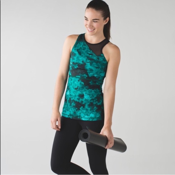 NWOT Lululemon Bra + One Strap Tank Combo - Picture 4 of 5